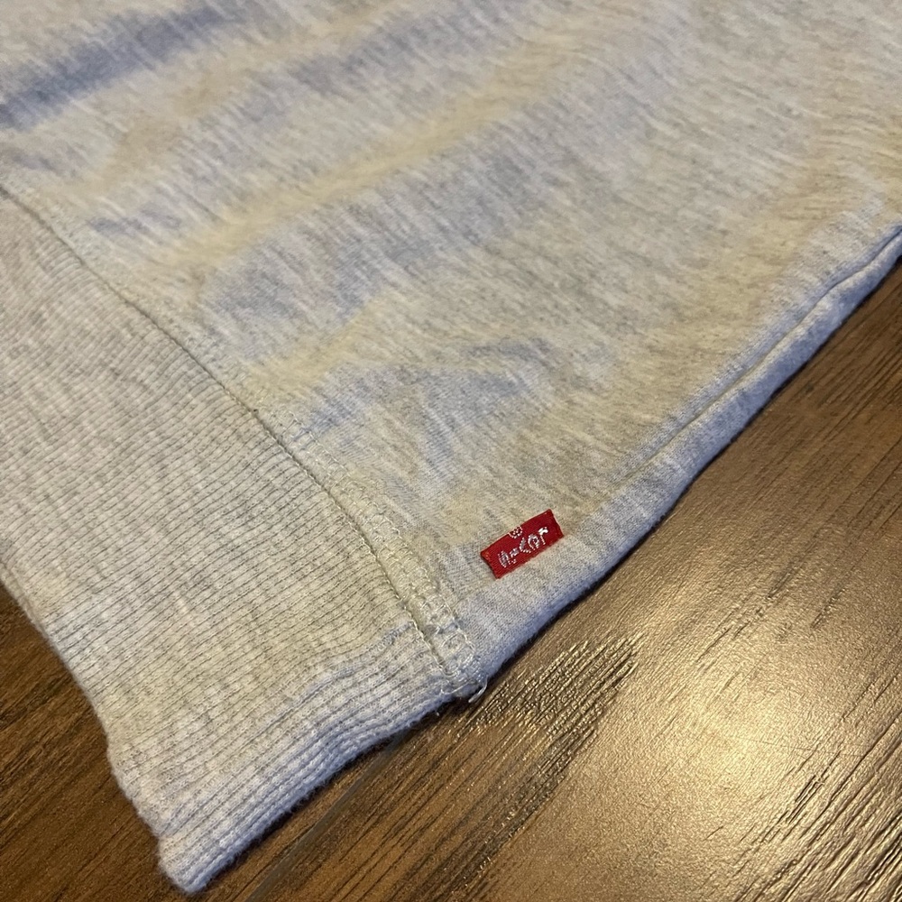 Levi’s long puffed sleeved shirt grey crewneck pullover light sweater - Picture 3 of 5